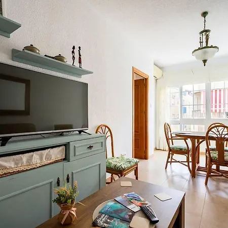 Piso Centrico. Apartment Almunecar